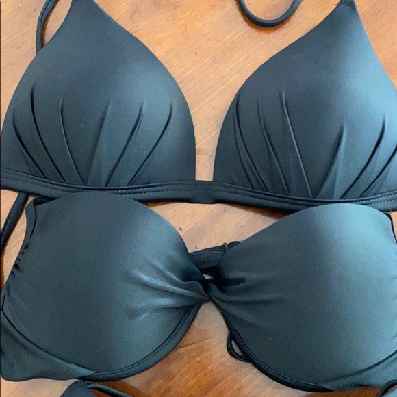 Black and white swimsuit bundle - Picture 2 of 6